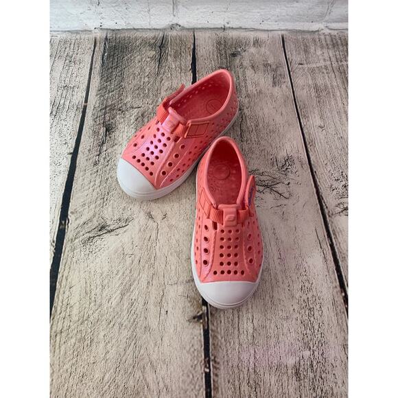 SKECHERS Girls Pink Puddle Star Shoes / Size: 7 - Picture 1 of 10